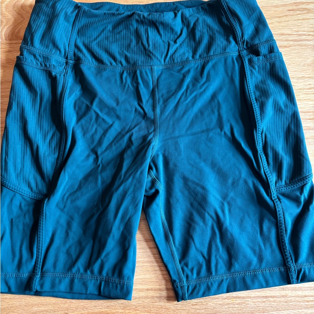 Activewear Mondetta Performance Luxury Dk Green High Waisted Biker Shorts L